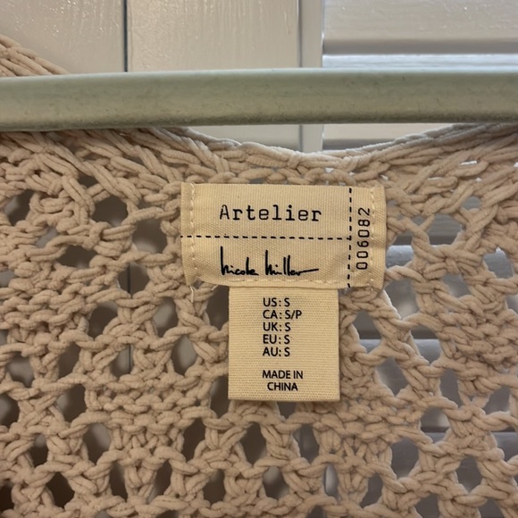 Sweater! - Picture 2 of 3